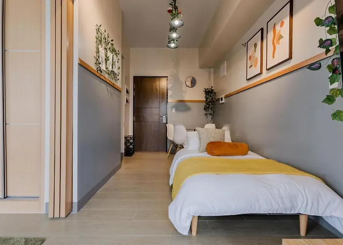 The Oasis 1 Bedroom With Pool Sauna Gym And *